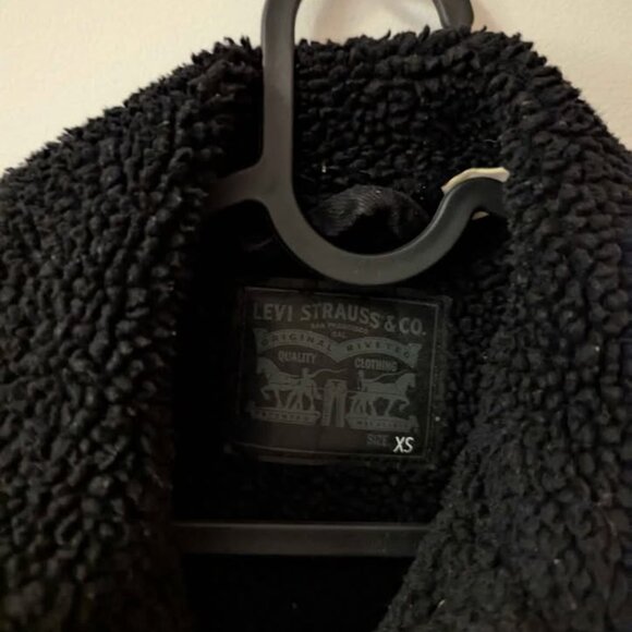 Levi's Women's Original Sherpa Trucker Jacket Sz XS - Picture 2 of 3